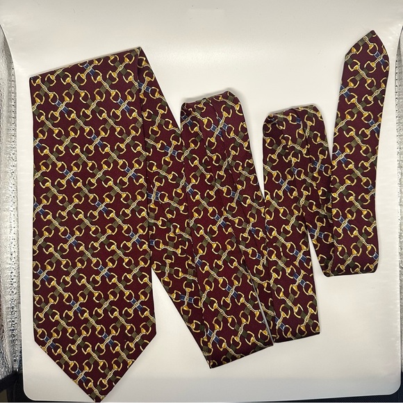 Brooks Brothers Basics Burgundy Equestrian Classic Silk Tie - Picture 4 of 6